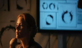 降临电影,穿越时空的语言密码，揭示命运与选择的奥秘