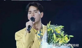 谭咏麟水中花91年春晚直播版